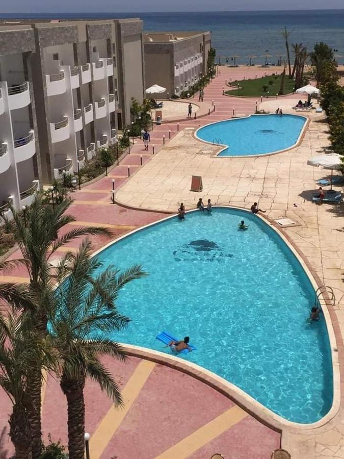 Cecelia Aparthotel Hurghada Bagian luar foto